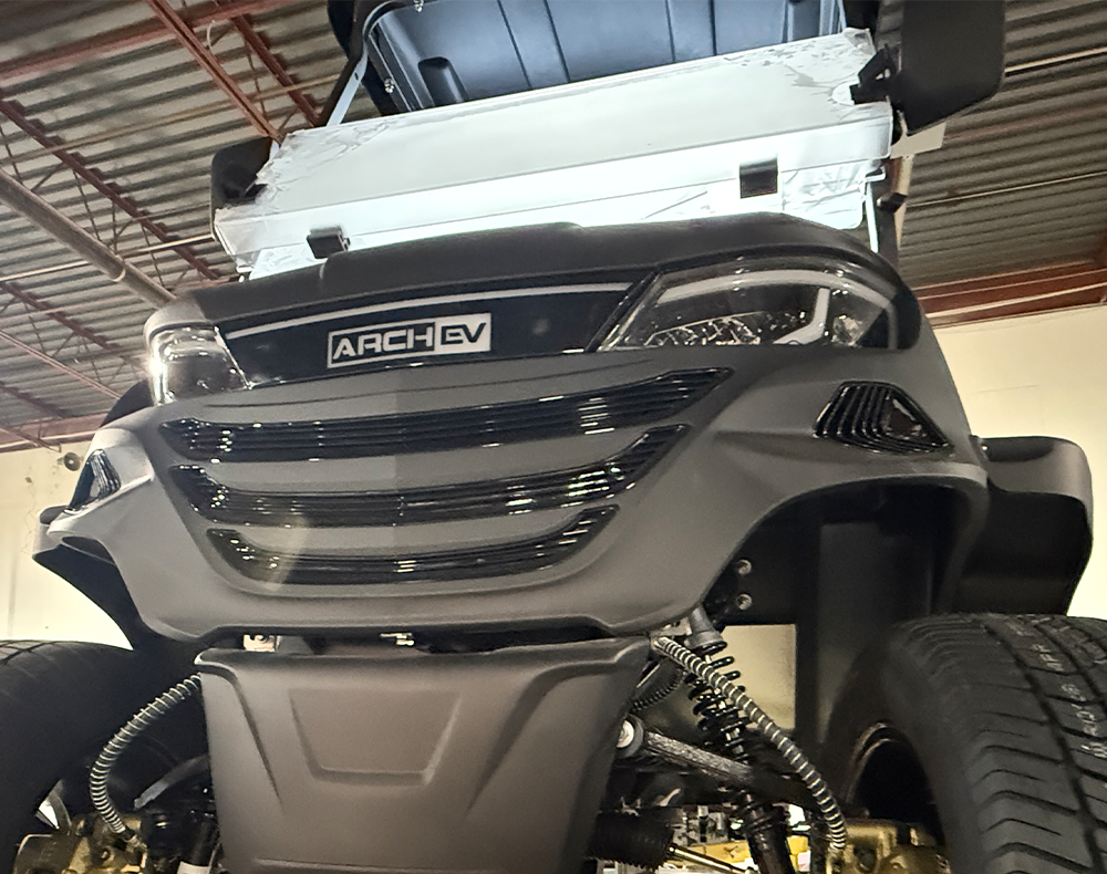 Gas vs. Electric Golf Carts: Which One’s Right for You?